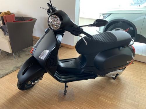 Vespa GTS Super Sport 310 (nero)