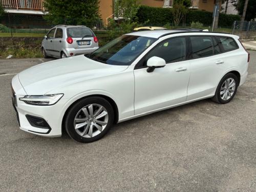 Volvo V60 V60 2.0 d3 Business geartronic (bianco)
