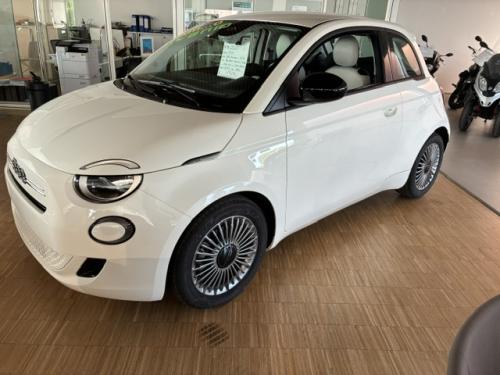 Fiat 500 1.0 hybrid Icon (bianco)
